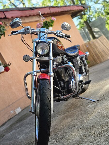 Harley Davidson Custo.