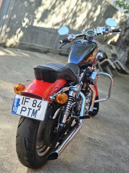 Harley Davidson Custo.